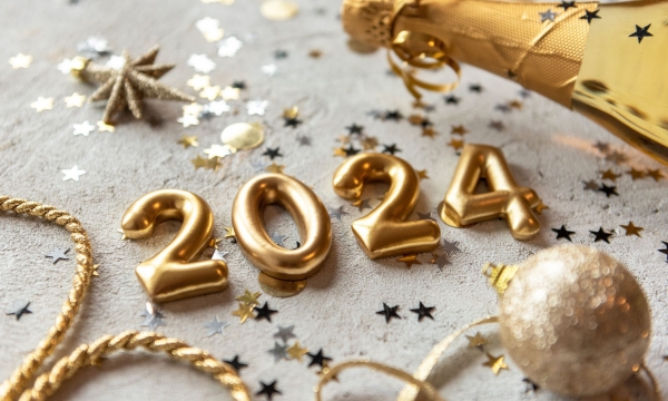 Feliz Ano Novo！